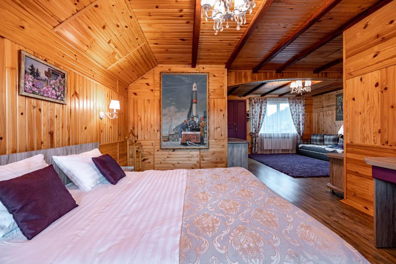 Emerald House Mykulychyn Dış mekan fotoğraf