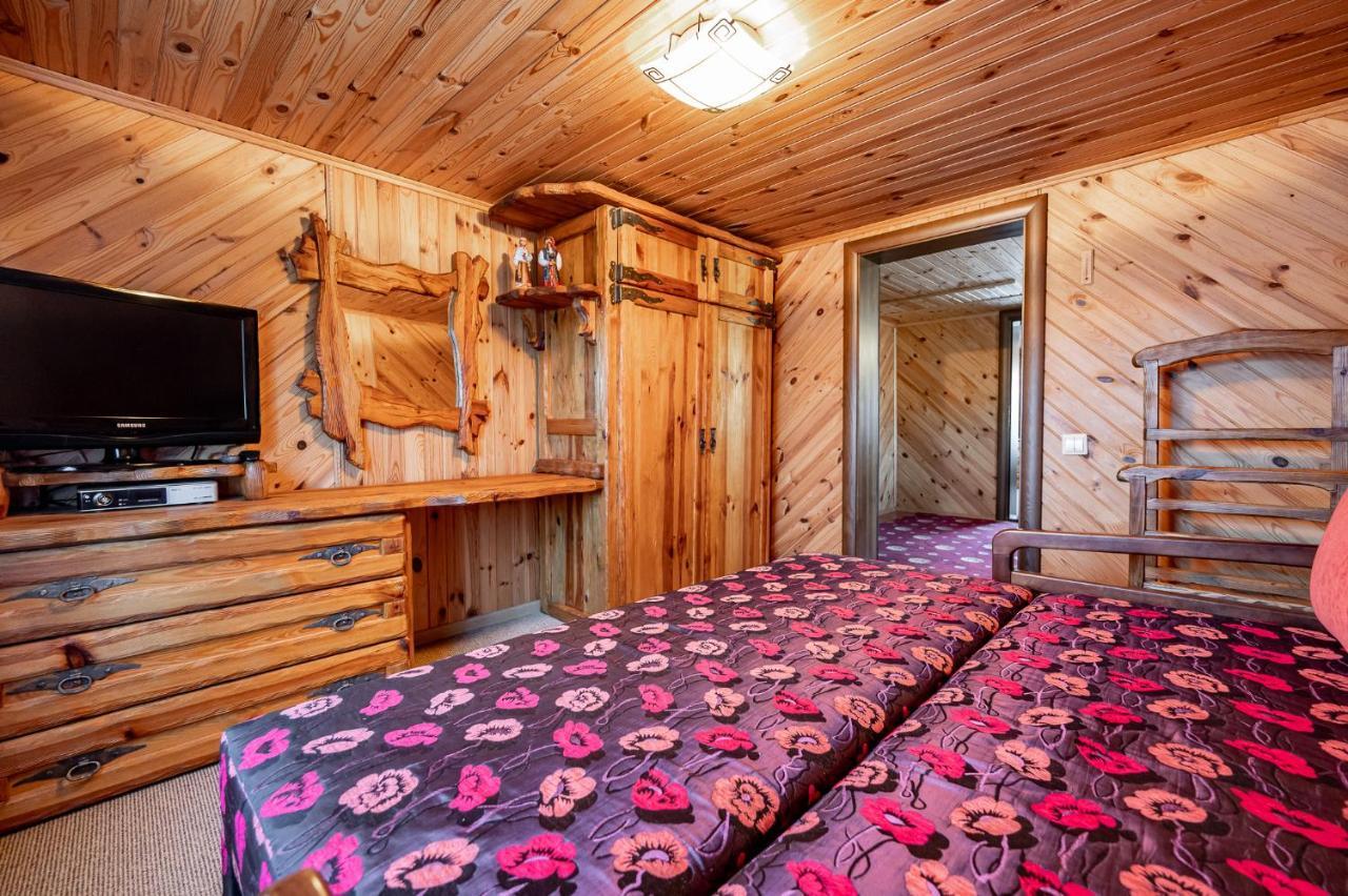 Emerald House Mykulychyn Dış mekan fotoğraf