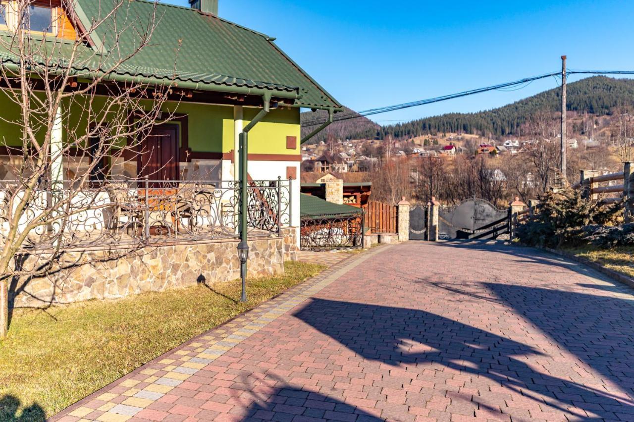 Emerald House Mykulychyn Dış mekan fotoğraf