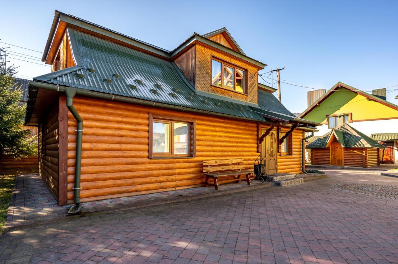 Emerald House Mykulychyn Dış mekan fotoğraf