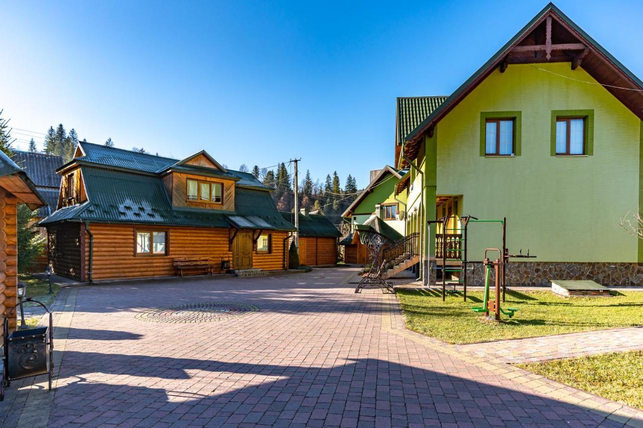 Emerald House Mykulychyn Dış mekan fotoğraf