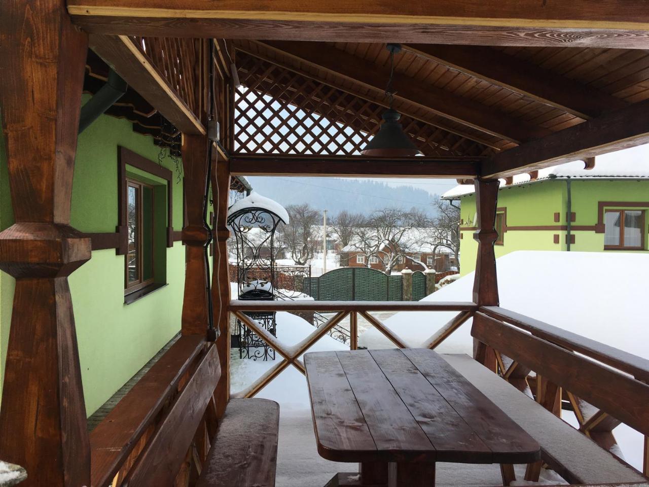 Emerald House Mykulychyn Dış mekan fotoğraf